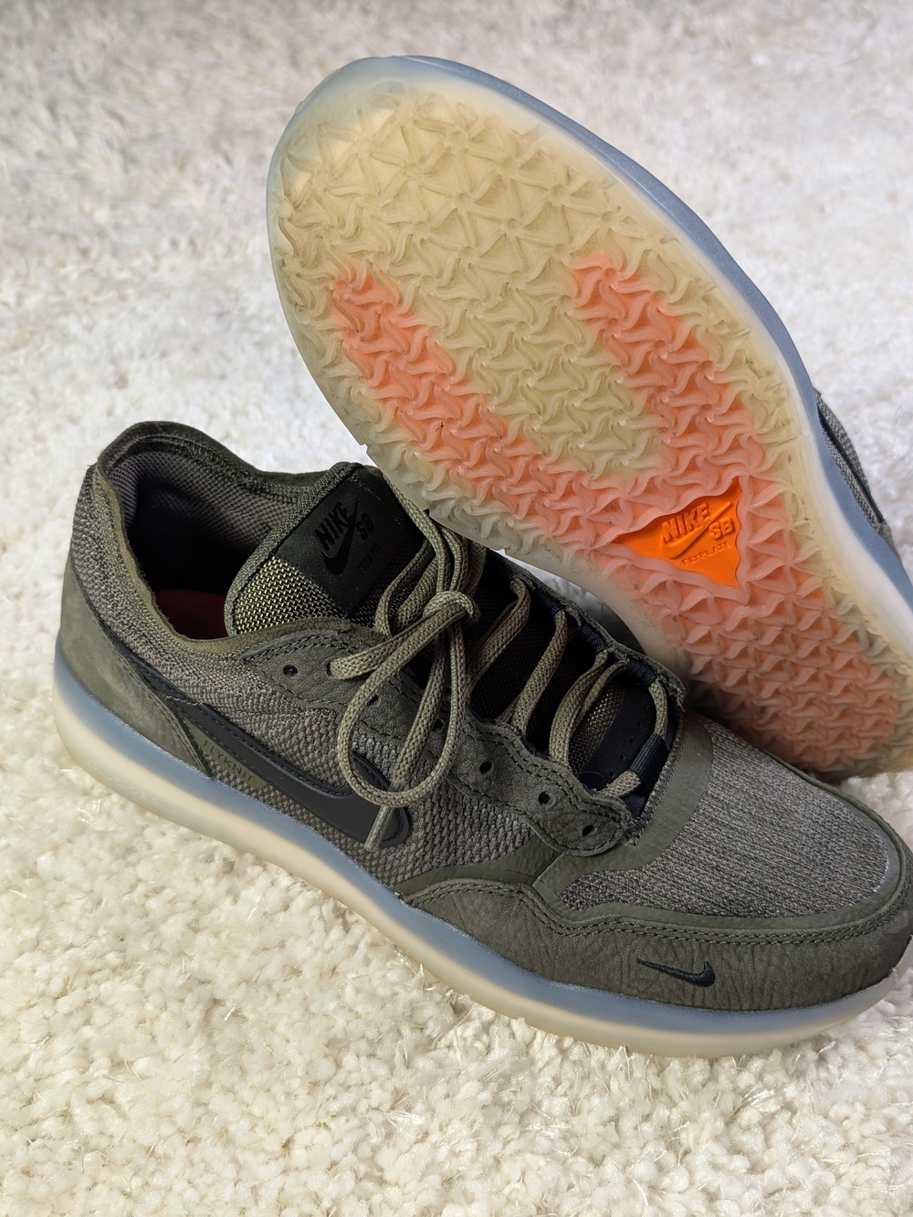 Nike SB PS8 Men’s Olive Green